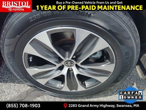 Used 2023 Toyota Highlander XLE AWD/4WD image 14
