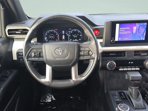 Used 2024 Toyota Tacoma TRD Off-Road AWD/4WD image 12