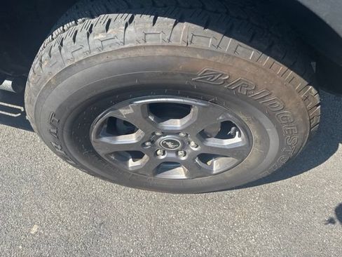 Used 2024 Ford Bronco Big Bend AWD/4WD image 6