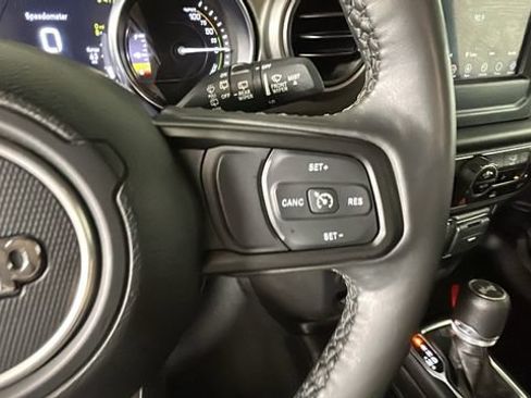 Used 2023 Jeep Wrangler Unlimited w/ Cold Weather Group AWD/4WD image 16