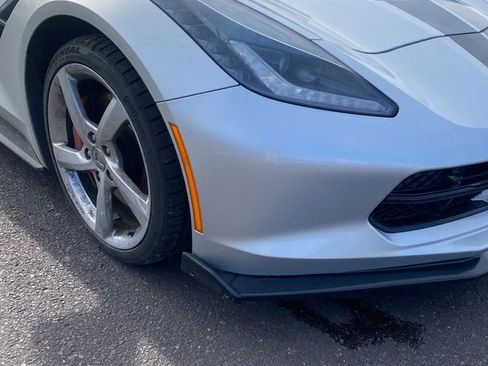 Used 2018 Chevrolet Corvette Stingray Coupe image 11