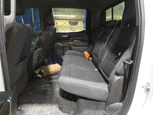 Used 2021 GMC Sierra 1500 Elevation w/ Preferred Package image 13