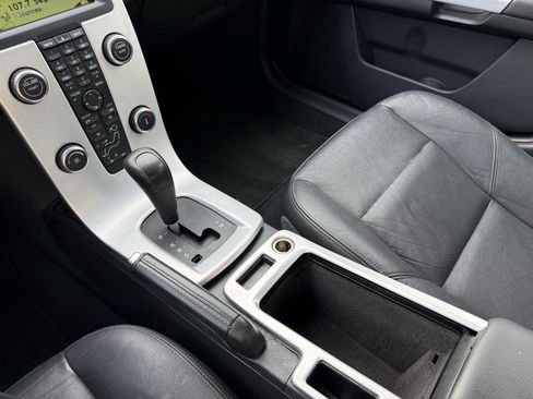 Used 2011 Volvo S40 T5 image 11