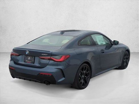 New 2026 BMW 430i Coupe image 2