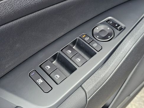 New 2026 Kia Sportage X-Line image 32