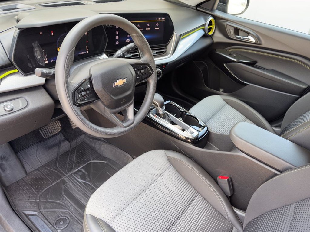 Certified 2024 Chevrolet Trax LT FWD image 4