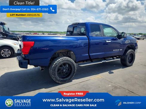 Used 2017 Nissan Titan SV AWD/4WD image 4
