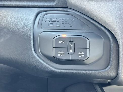 New 2026 RAM 2500 Big Horn AWD/4WD image 42