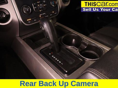 Used 2017 Ford Expedition EL XLT image 17