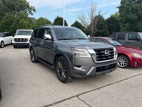 Used 2022 Nissan Armada Platinum w/ Captain's Chairs Package AWD/4WD image 2