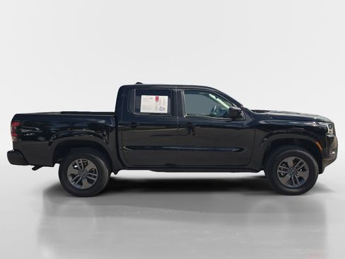 Certified 2025 Nissan Frontier SV AWD/4WD image 7