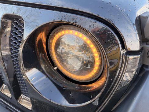 Used 2020 Jeep Wrangler Unlimited Sport S image 27