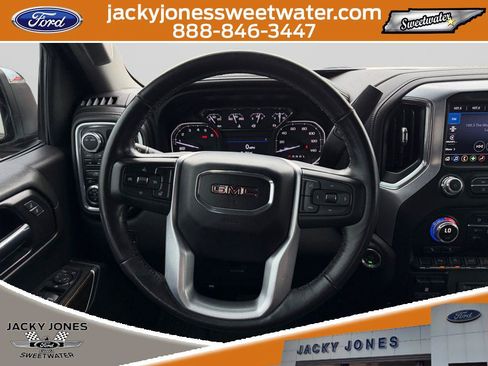 Used 2022 GMC Sierra 1500 SLE w/ Preferred Package AWD/4WD image 11