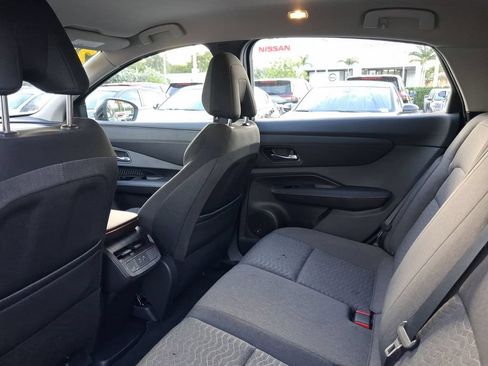 Certified 2023 Nissan Ariya FWD image 8