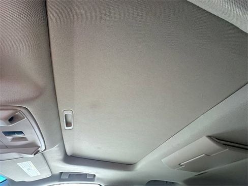 Used 2016 Cadillac Escalade Premium image 22