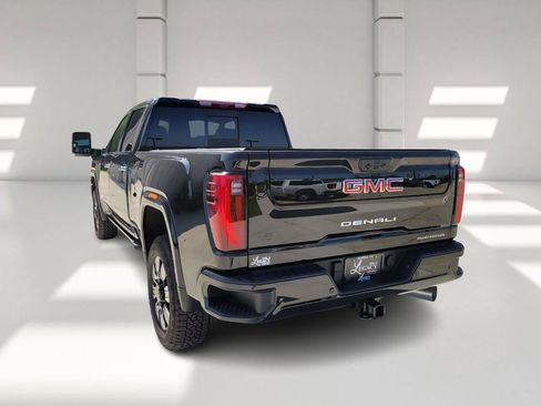 New 2025 GMC Sierra 3500 Denali w/ Denali Reserve Package image 5