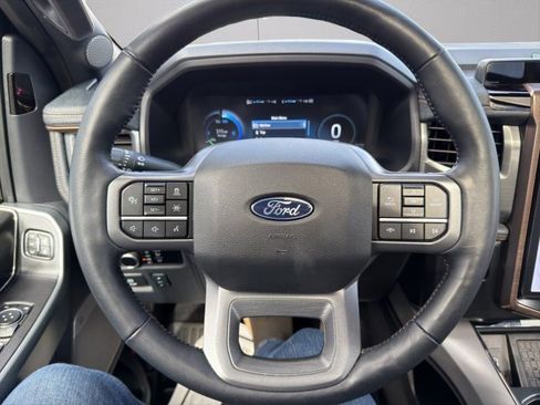 Used 2024 Ford F150 Lightning Lariat image 14