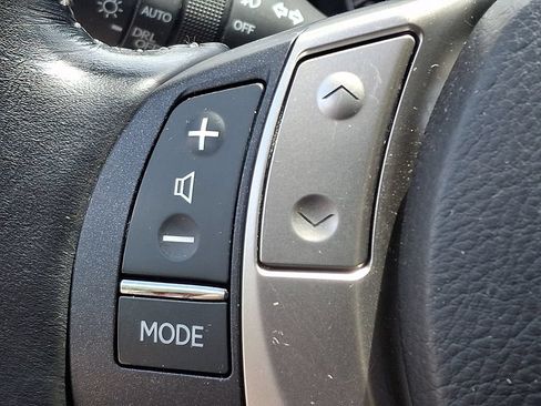 Used 2015 Lexus ES 350 w/ Luxury Package FWD image 22