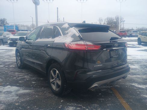 Certified 2020 Ford Edge SEL w/ Convenience Package image 7