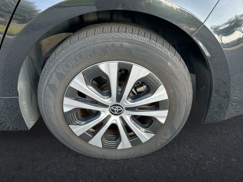 Used 2022 Toyota Corolla LE FWD image 10