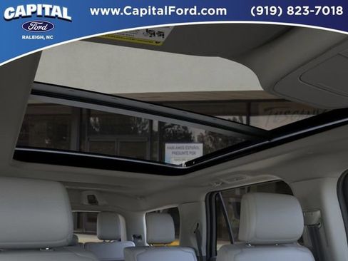 New 2026 Ford Expedition Active AWD/4WD image 22