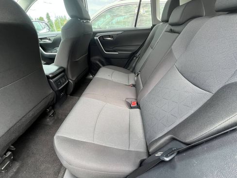 Used 2025 Toyota RAV4 XLE w/ Convenience Package AWD/4WD image 27