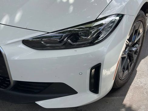 Used 2024 BMW i4 eDrive40 w/ Premium Package RWD image 11