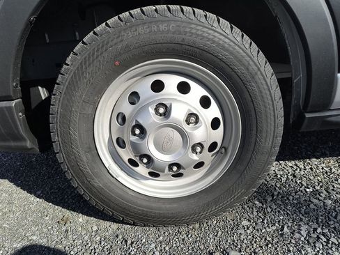 New 2024 Ford Transit 150 148 Medium Roof AWD image 29