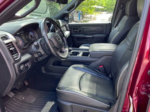 Used 2022 RAM 3500 Limited AWD/4WD image 7