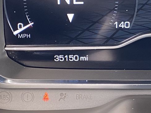 Used 2024 GMC Yukon AT4 w/ AT4 Premium Plus Package image 23