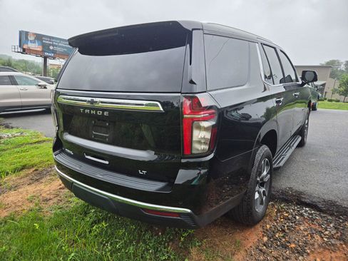 Used 2021 Chevrolet Tahoe LT w/ Luxury Package AWD/4WD image 6