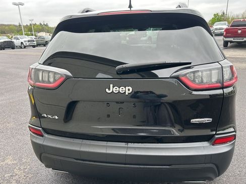 Used 2022 Jeep Cherokee Latitude Lux AWD/4WD image 5