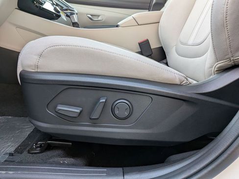 New 2026 Hyundai Tucson SEL image 17