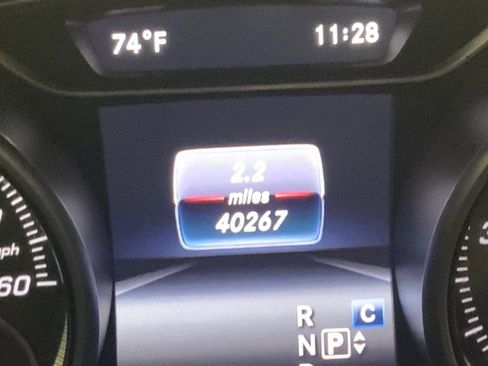 Used 2019 Mercedes-Benz GLA 250 GLA 250 SUV image 24