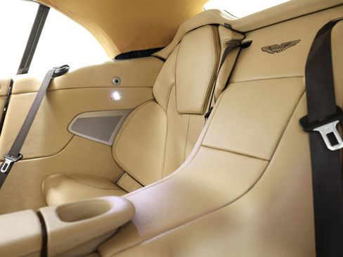 Used 2016 Aston Martin Vanquish Volante Convertible 2D image 43