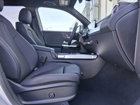 New 2026 Mercedes-Benz GLB 250 image 26