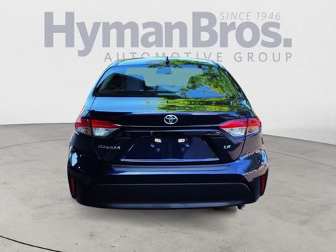 Used 2023 Toyota Corolla LE FWD image 4