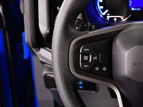 Used 2023 Ford Bronco 4-Door AWD/4WD image 17