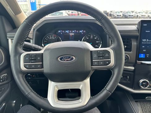 Used 2024 Ford Expedition Max XLT AWD/4WD image 53