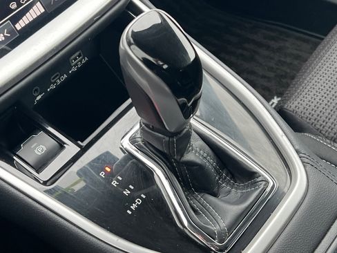 Used 2024 Subaru Outback Premium image 18