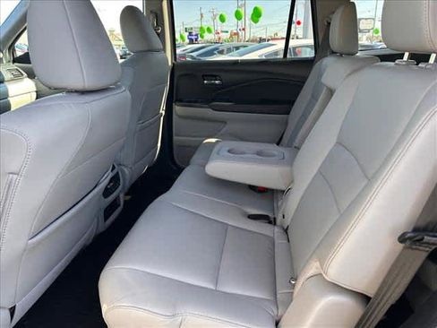 Used 2021 Honda Pilot Special Edition image 12