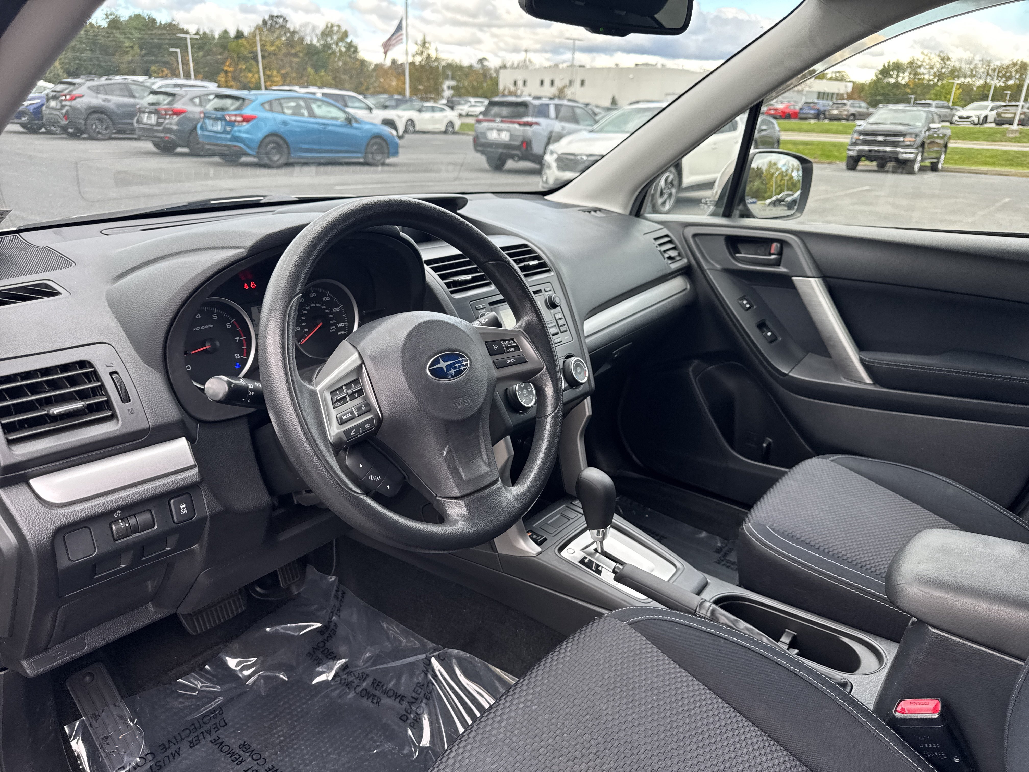 Used 2015 Subaru Forester 2.5i Premium AWD/4WD image 11