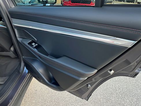 Used 2024 Jeep Wagoneer Launch Edition image 22