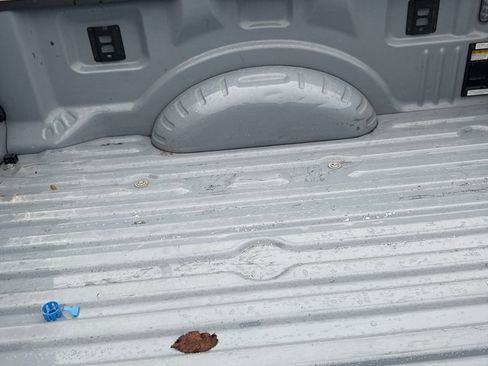 Used 2025 Ford F250 Platinum w/ Platinum Plus Package image 8