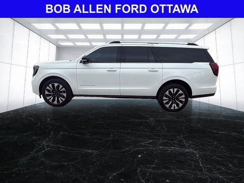 Used 2025 Ford Expedition Max Platinum w/ Driver's Package AWD/4WD image 2