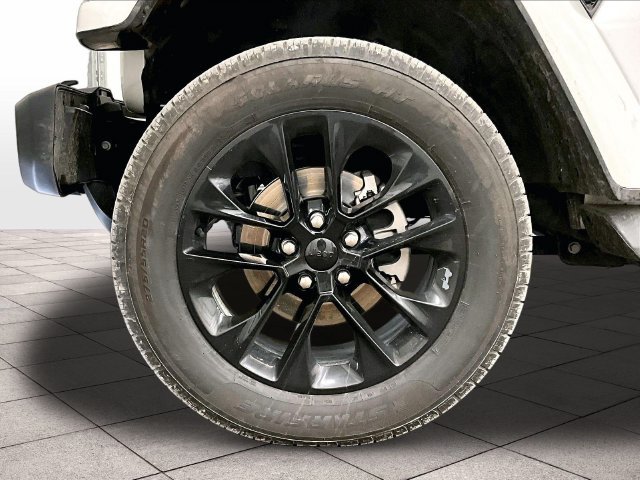 Used 2021 Jeep Wrangler Unlimited Sahara AWD/4WD image 8