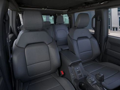 New 2025 Ford Bronco Outer Banks image 11