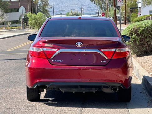 Used 2015 Toyota Camry XSE image 5