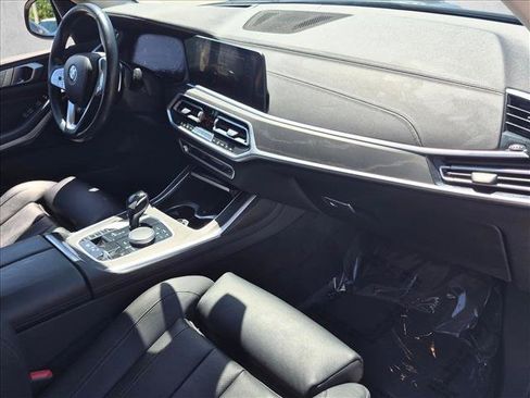 Used 2022 BMW X7 xDrive40i w/ Premium Package AWD/4WD image 20