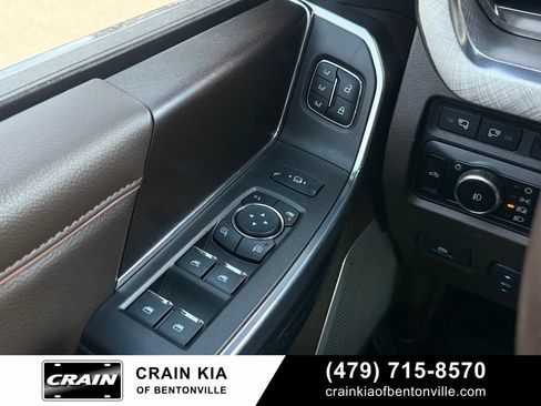 Used 2024 Ford F250 King Ranch w/ Chrome Package AWD/4WD image 10
